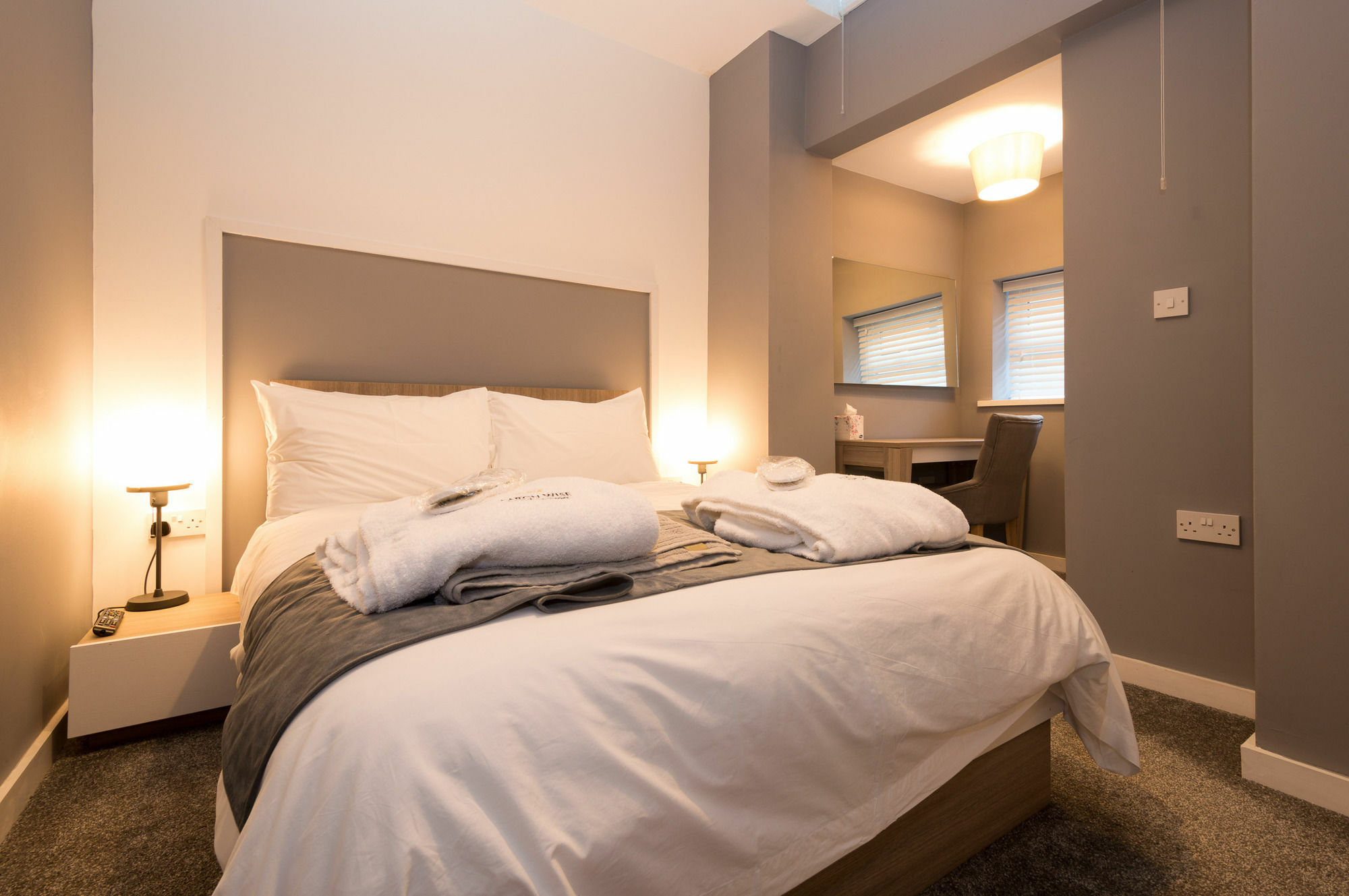 Aaron Wise Apartments Cardiff Exterior photo
